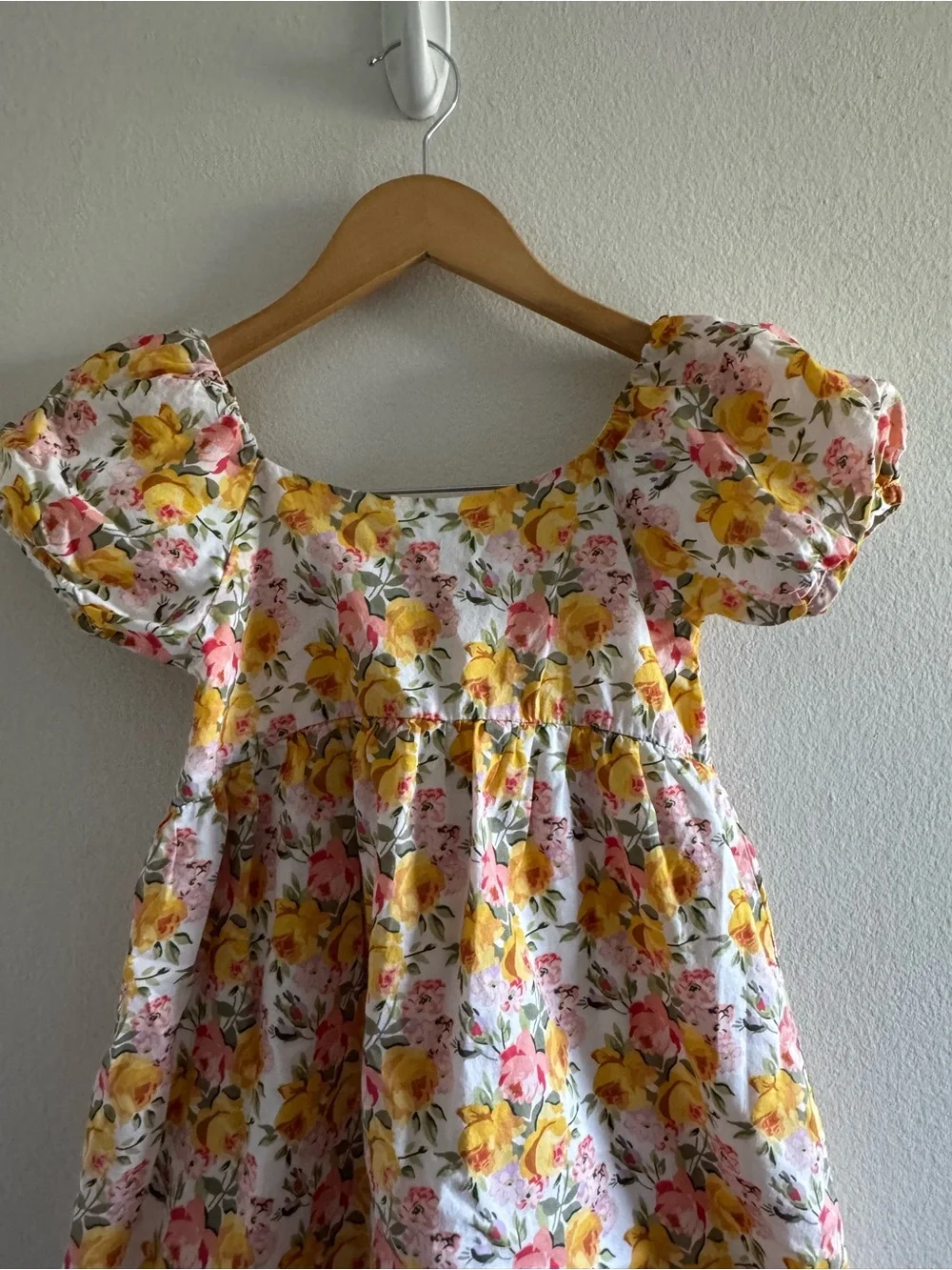 Janie and Jack Floral Puff-Sleeve Girls' Dress - Yellow & Pink size 7 - Picture 3 of 7